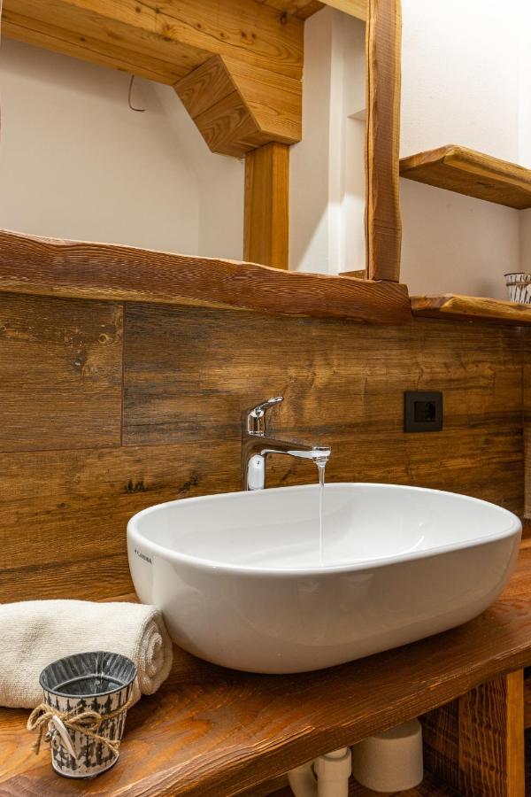 Nido Del Brenta Apartment Madonna di Campiglio Luaran gambar